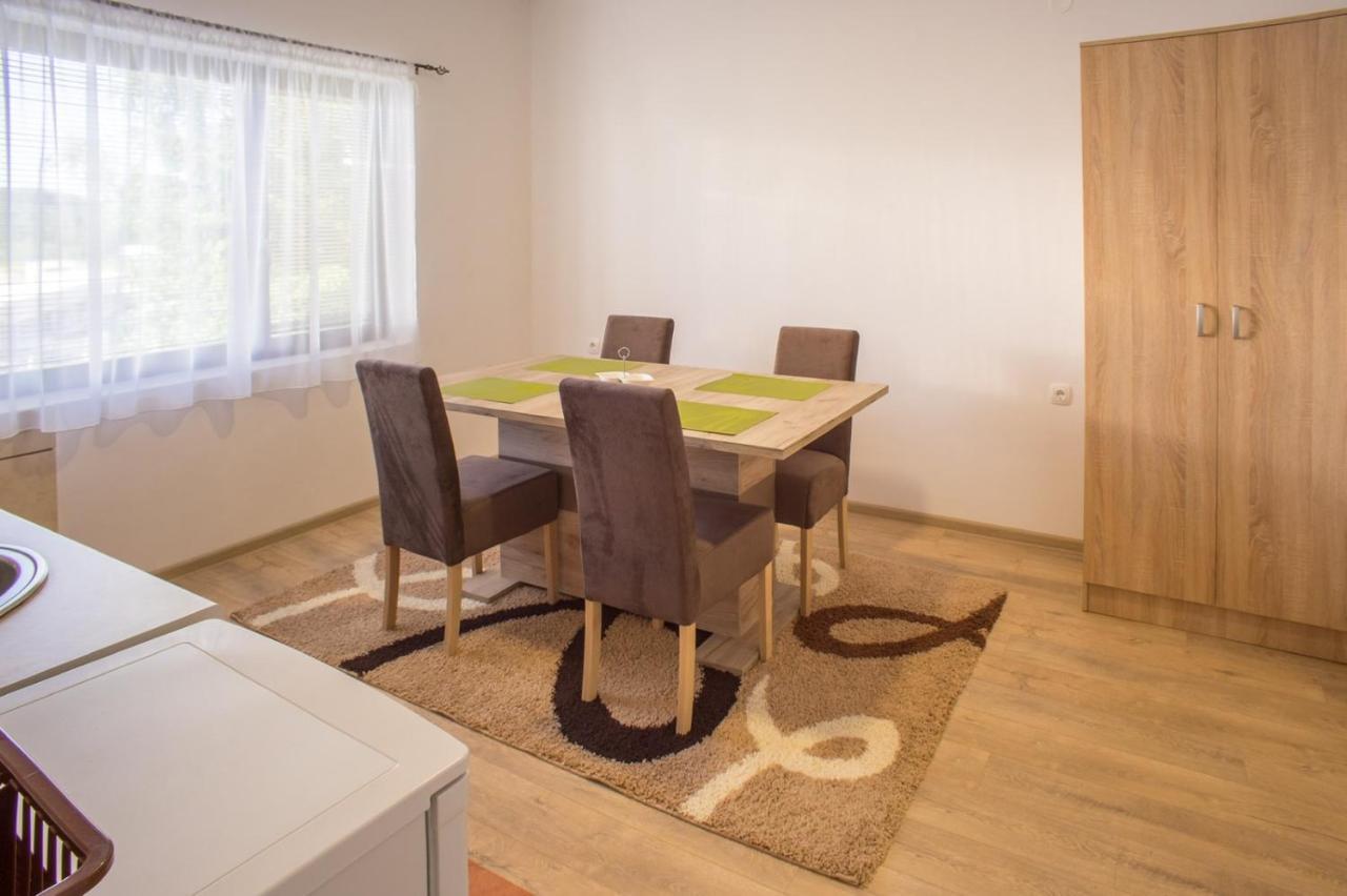 Apartmani Albion Žabljak Exteriör bild