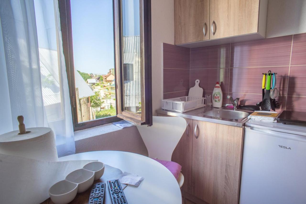 Apartmani Albion Žabljak Exteriör bild