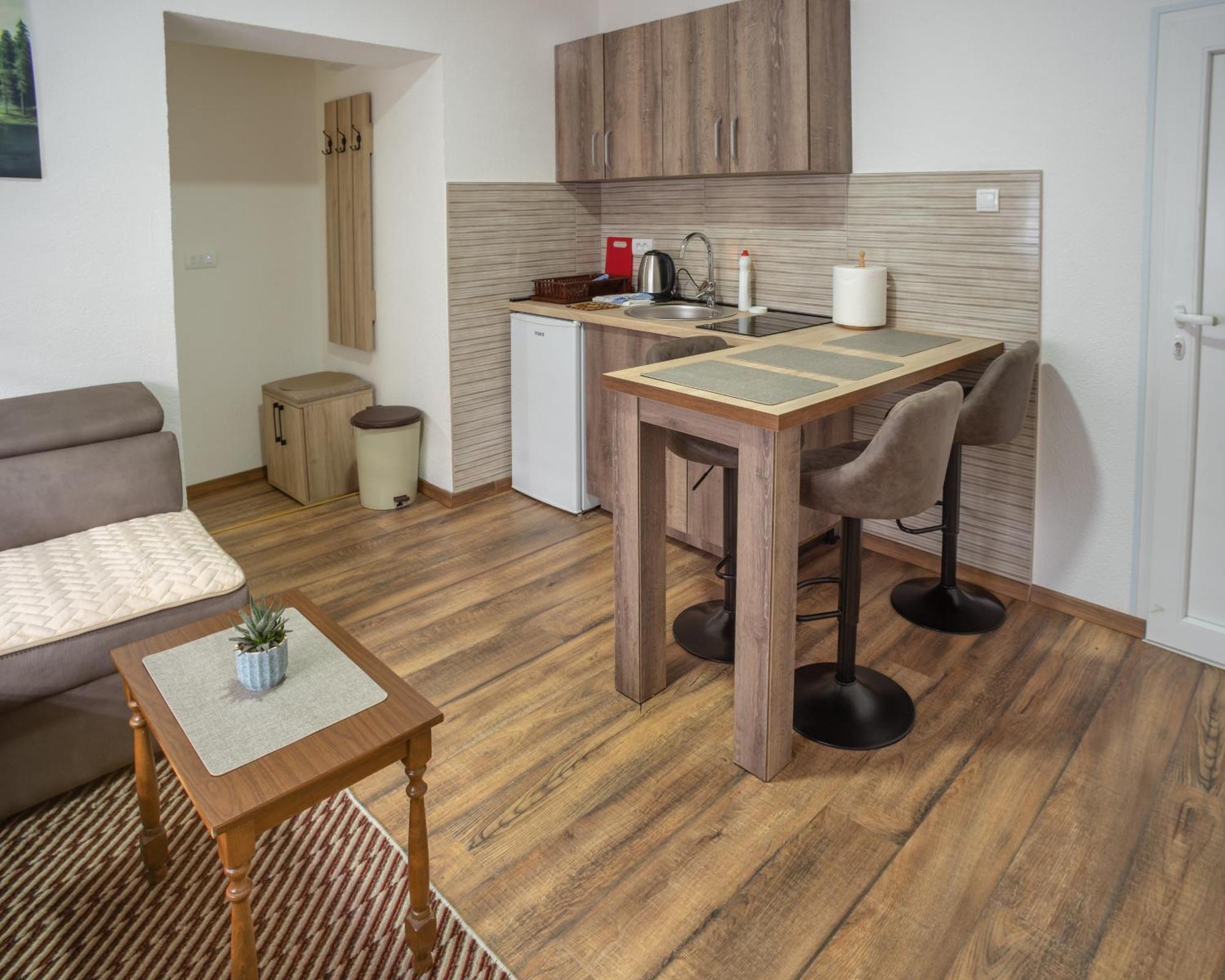 Apartmani Albion Žabljak Exteriör bild